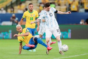 Đánh bại Brazil, Messi cùng Argentina giải cơn khát vô địch Copa America - 1