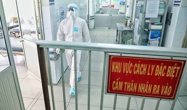 Vĩnh Phúc ghi nhận 2 ca nghi mắc COVID-19 về từ TP.HCM - 1