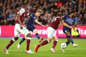 Man City thua ở Cúp Liên đoàn lần đầu sau 4 năm - 1