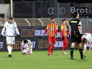 soi-keo-lecce-vs-vicenza-2h-ngay-27-1-2022-1